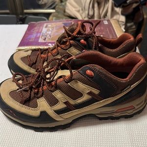 LL bean vertigrip hiking shoe